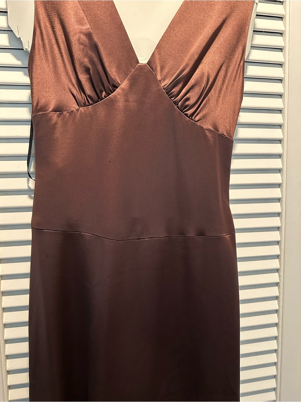 Bridesmaid Dresses x2 sizes. Vera Wang Satin V-Neck. Price per dress. size 2 & 4